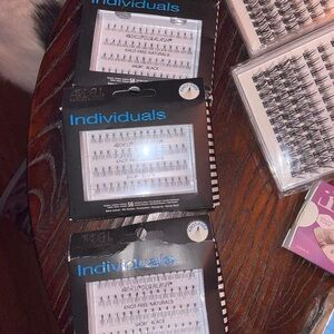 NEW Ardell Duralash Knot-Free Individuals - Short Black